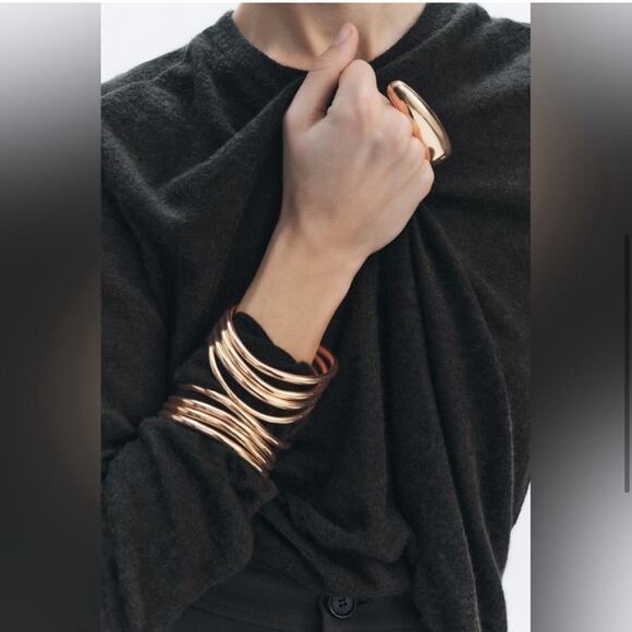 Zara Gold HORIZONTAL DROP RING NWT - Picture 6 of 8